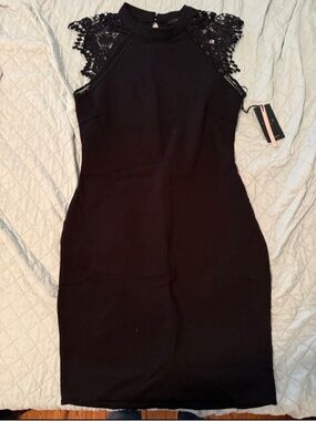 New!!!Black Lace Cap-Sleeve Bodycon Dress